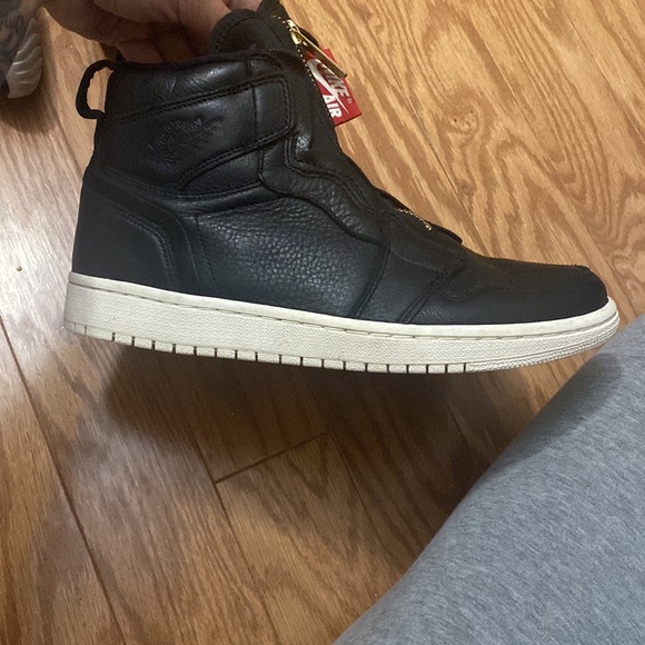 Hall black Air Force ones - Picture 3 of 5